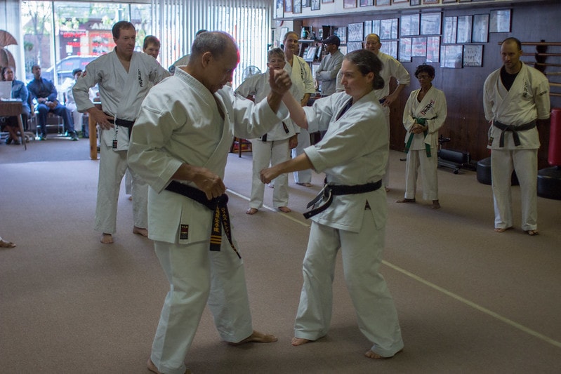 people in Uechi Ryu karate class